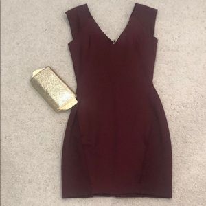 Cranberry body con dress